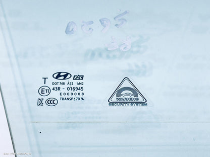 2018 HYUNDAI I30 Right Front Door Window