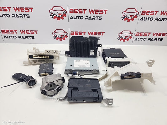2021 TOYOTA YARIS CROSS Ecu
