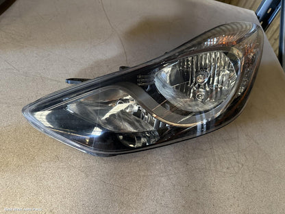 2011 HYUNDAI ELANTRA Left Headlamp