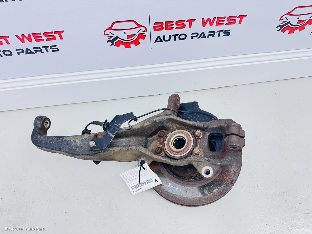 2021 NISSAN NAVARA Left Front Hub Assembly