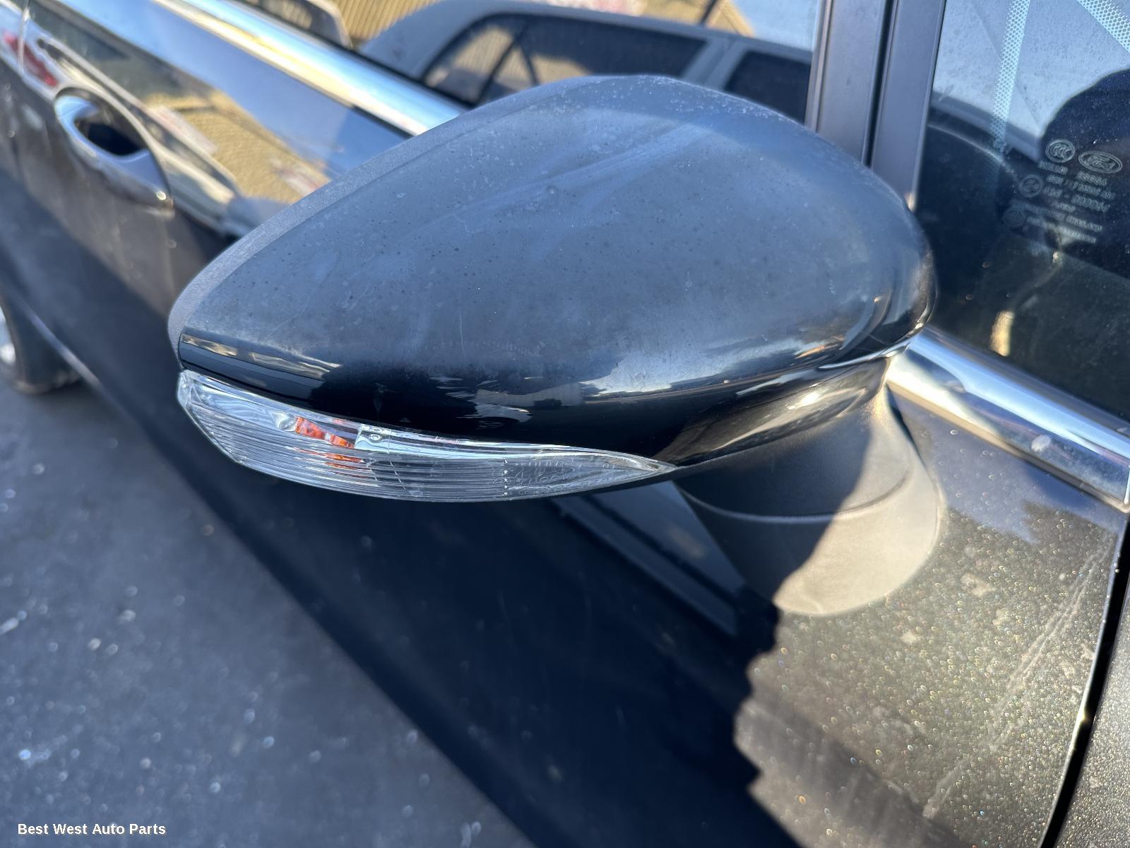 2013 FORD FIESTA Right Door Mirror