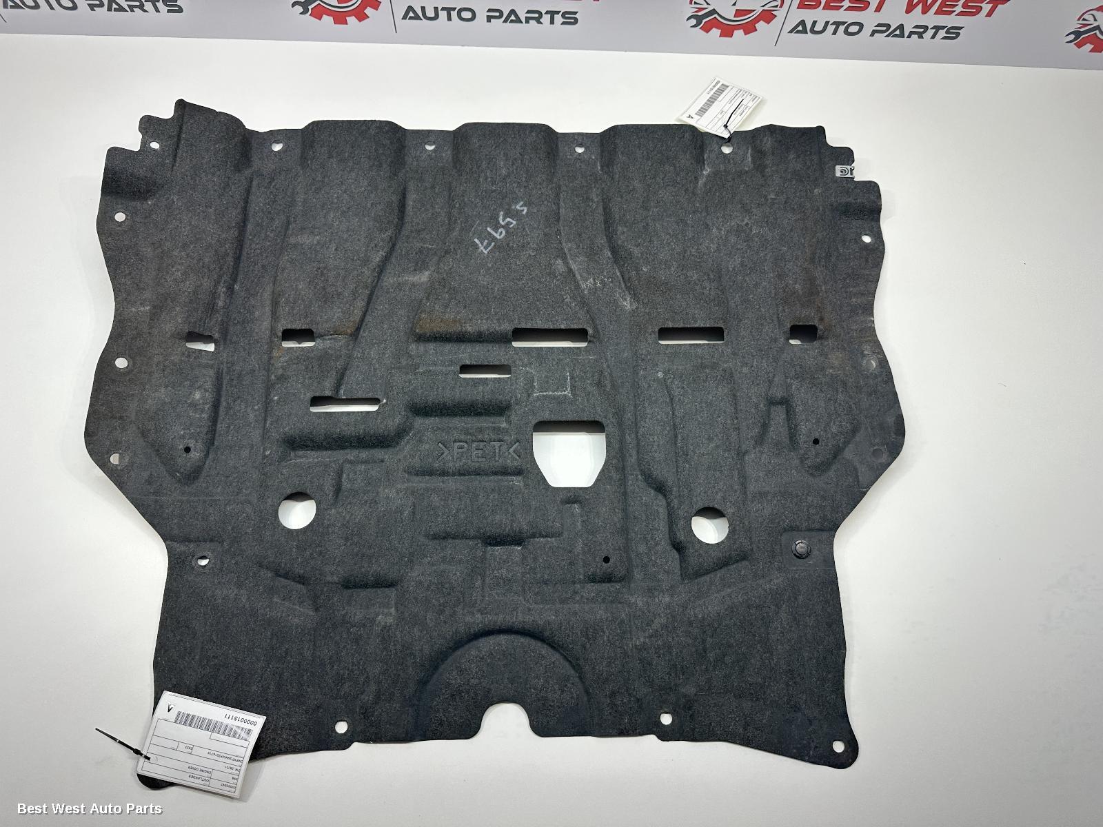 2023 MITSUBISHI OUTLANDER Engine Cover