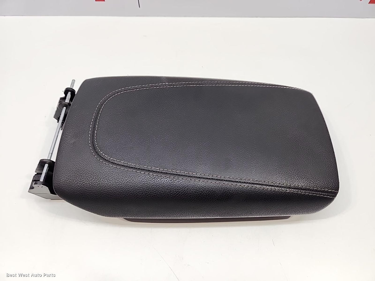 2019 HOLDEN COMMODORE Console