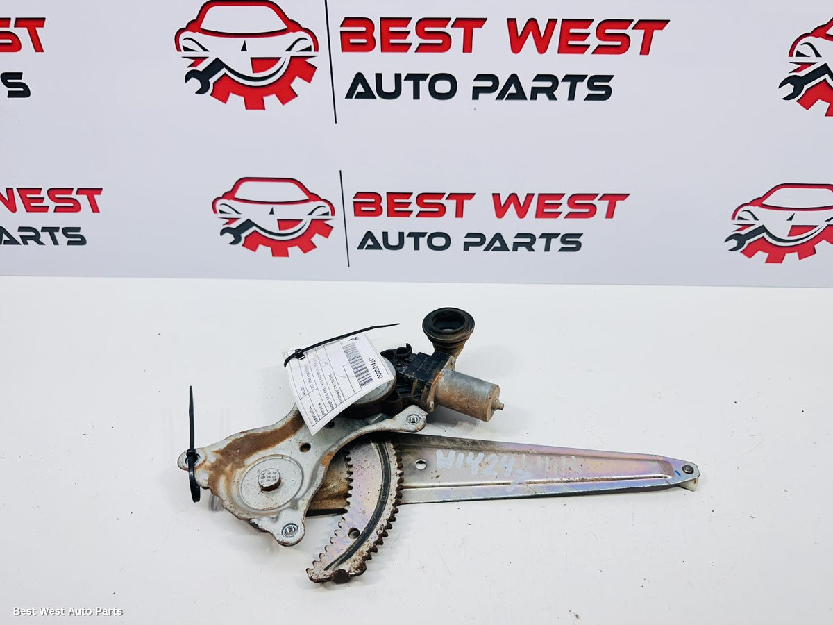 2019 TOYOTA HILUX Left Rear Wnd Reg/Motor