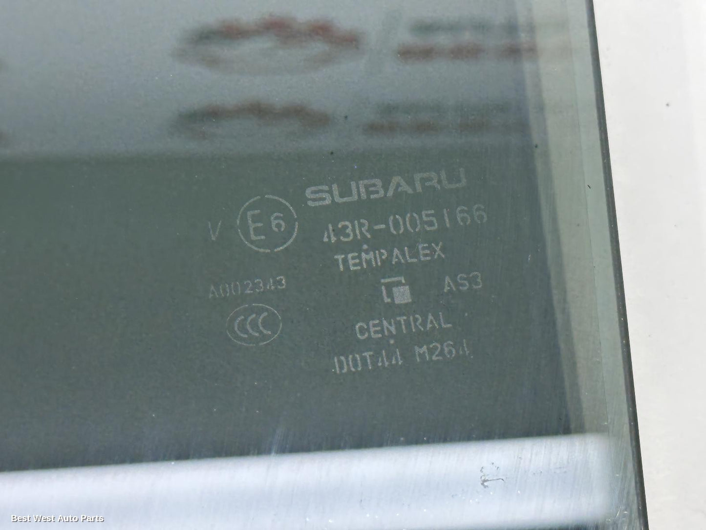 2023 SUBARU OUTBACK Left Rear Door Window