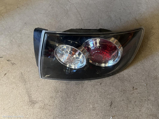 2007 MAZDA 3 Right Taillight