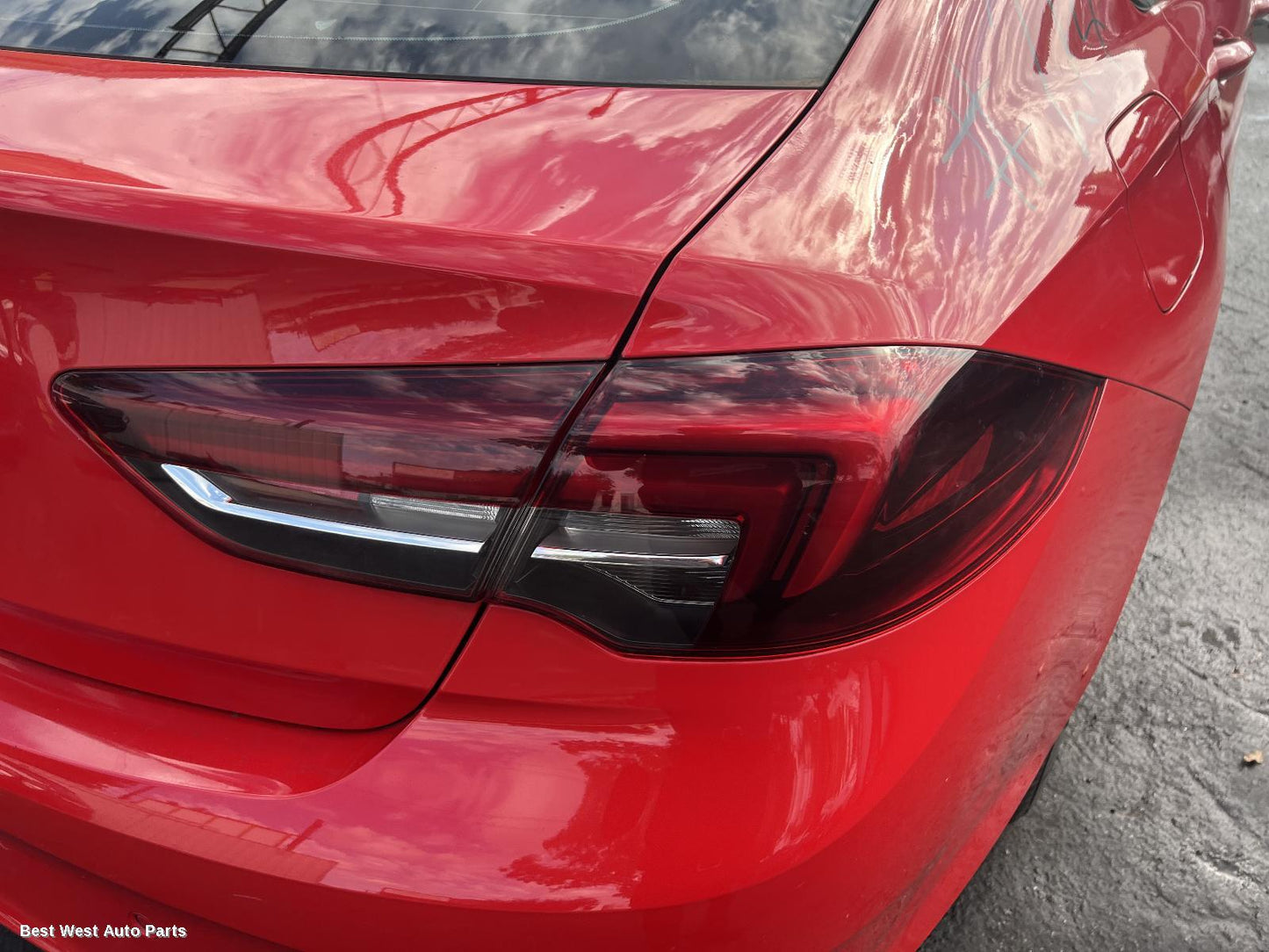 2019 HOLDEN COMMODORE Right Taillight
