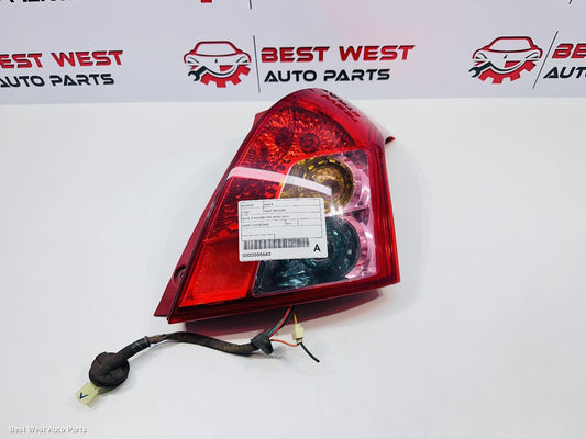 2011 SUZUKI SWIFT Right Taillight