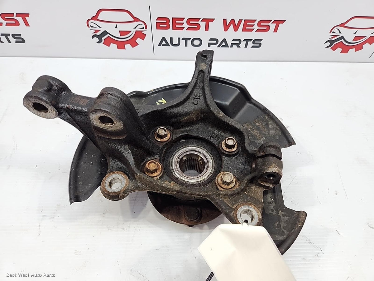 2014 MAZDA CX5 Right Front Hub Assembly