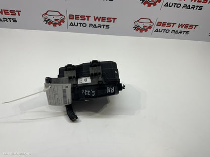 2015 HYUNDAI ILOAD/IMAX Fuse Box