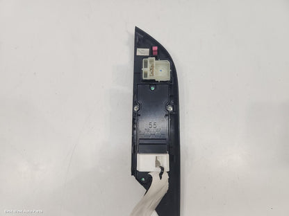 2018 TOYOTA HILUX Pwr Dr Wind Switch