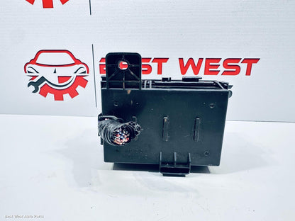 2018 NISSAN NAVARA Fuse Box