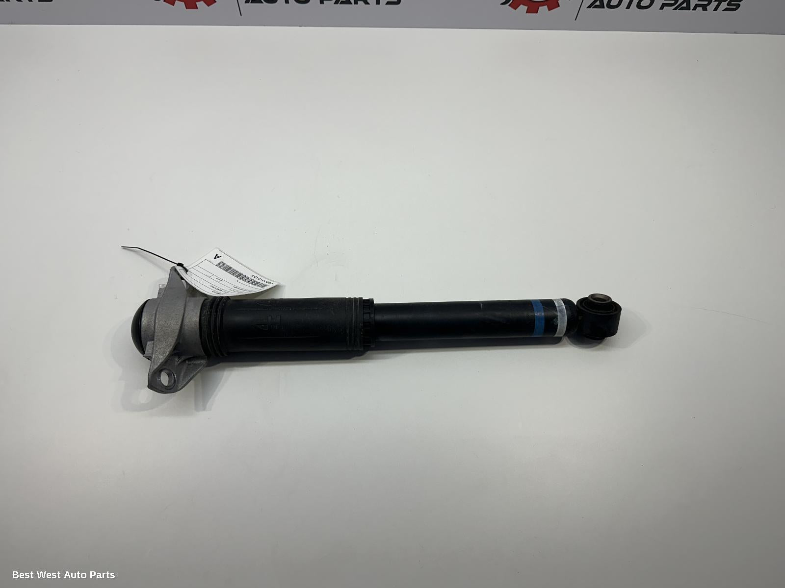2022 TOYOTA COROLLA Left Rear Strut