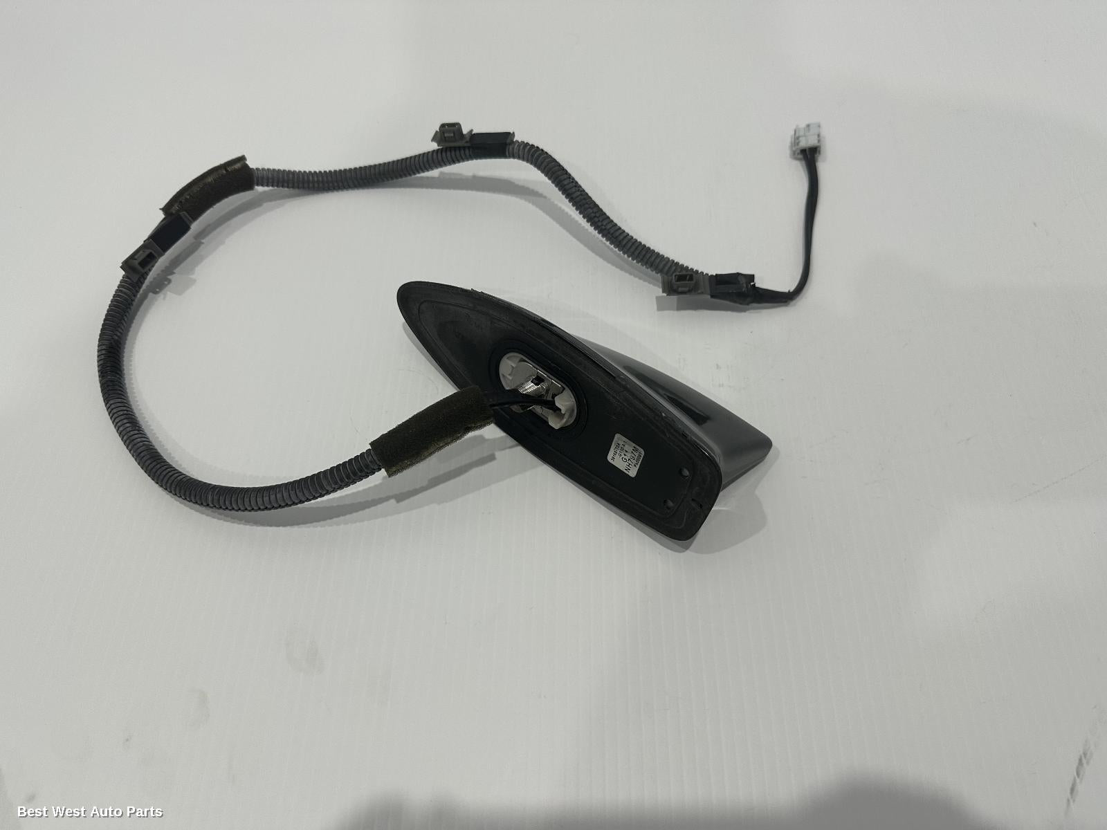 2016 HONDA CRV Antenna