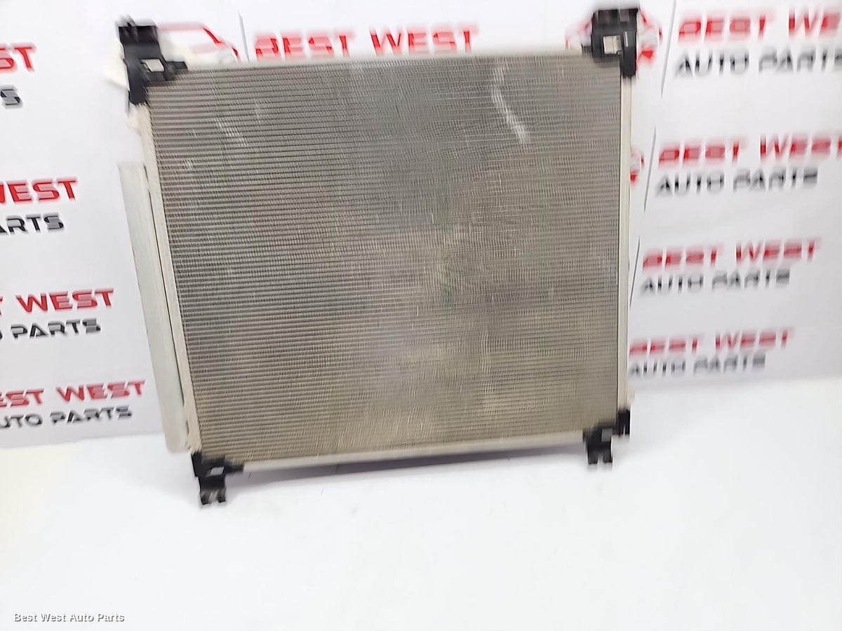 2017 TOYOTA HILUX A/C Condenser
