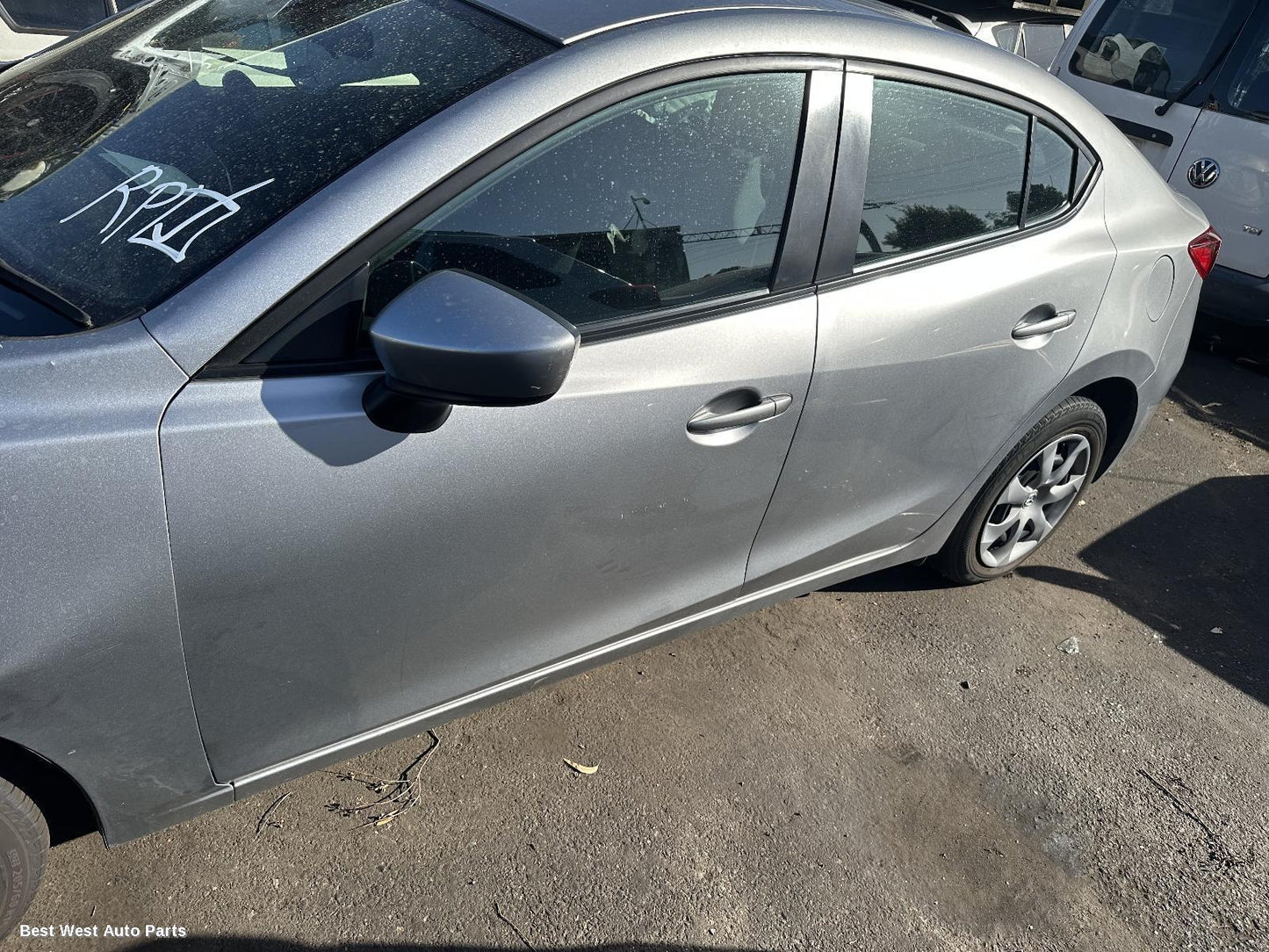 2014 MAZDA 3 Left Front Door Window