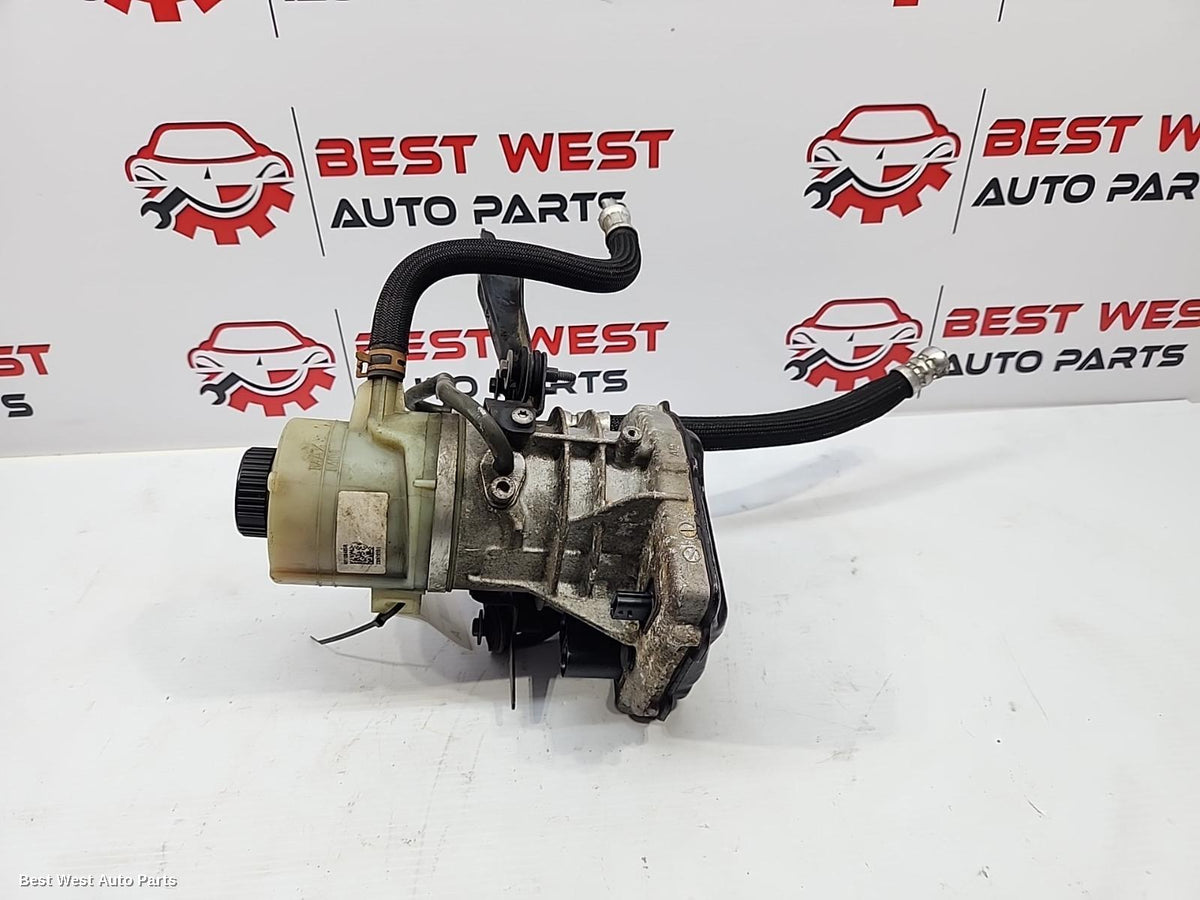 2024 RENAULT TRAFIC Steering Pump
