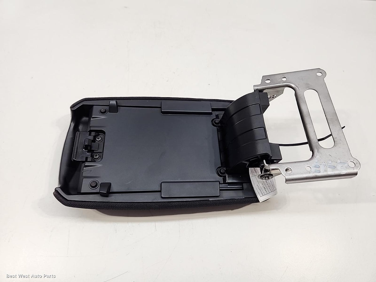 2022 TOYOTA COROLLA Console