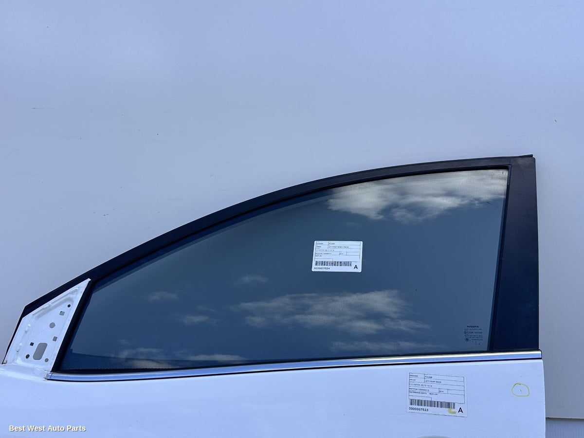 2014 NISSAN PULSAR Left Front Door Window