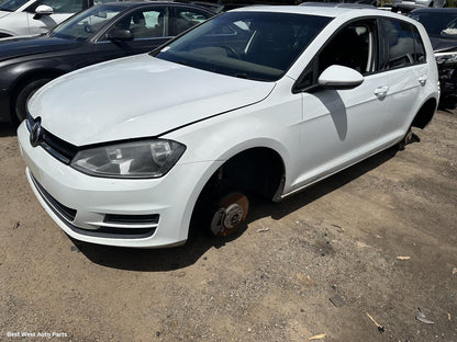 2013 VOLKSWAGEN GOLF Left Door Mirror
