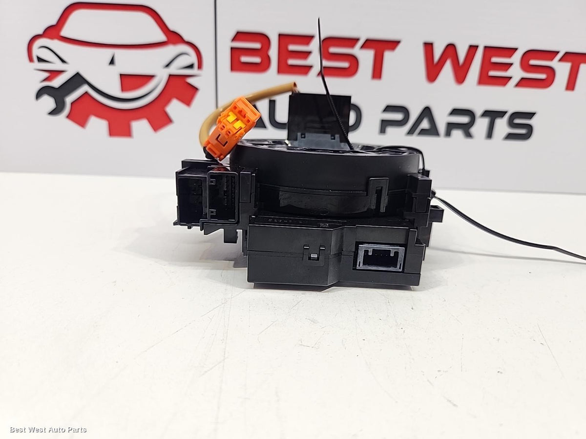 2013 TOYOTA COROLLA Airbag Module/Sensor
