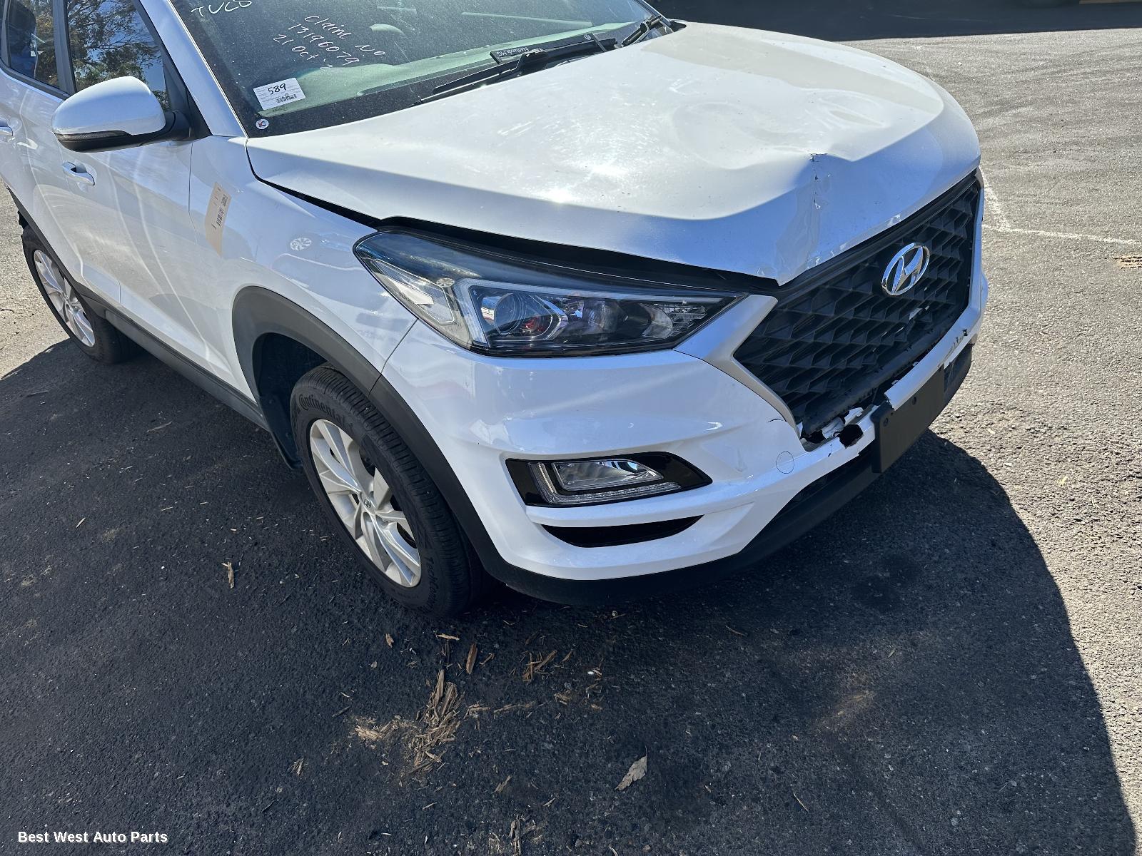2019 HYUNDAI TUCSON Rear Garnish