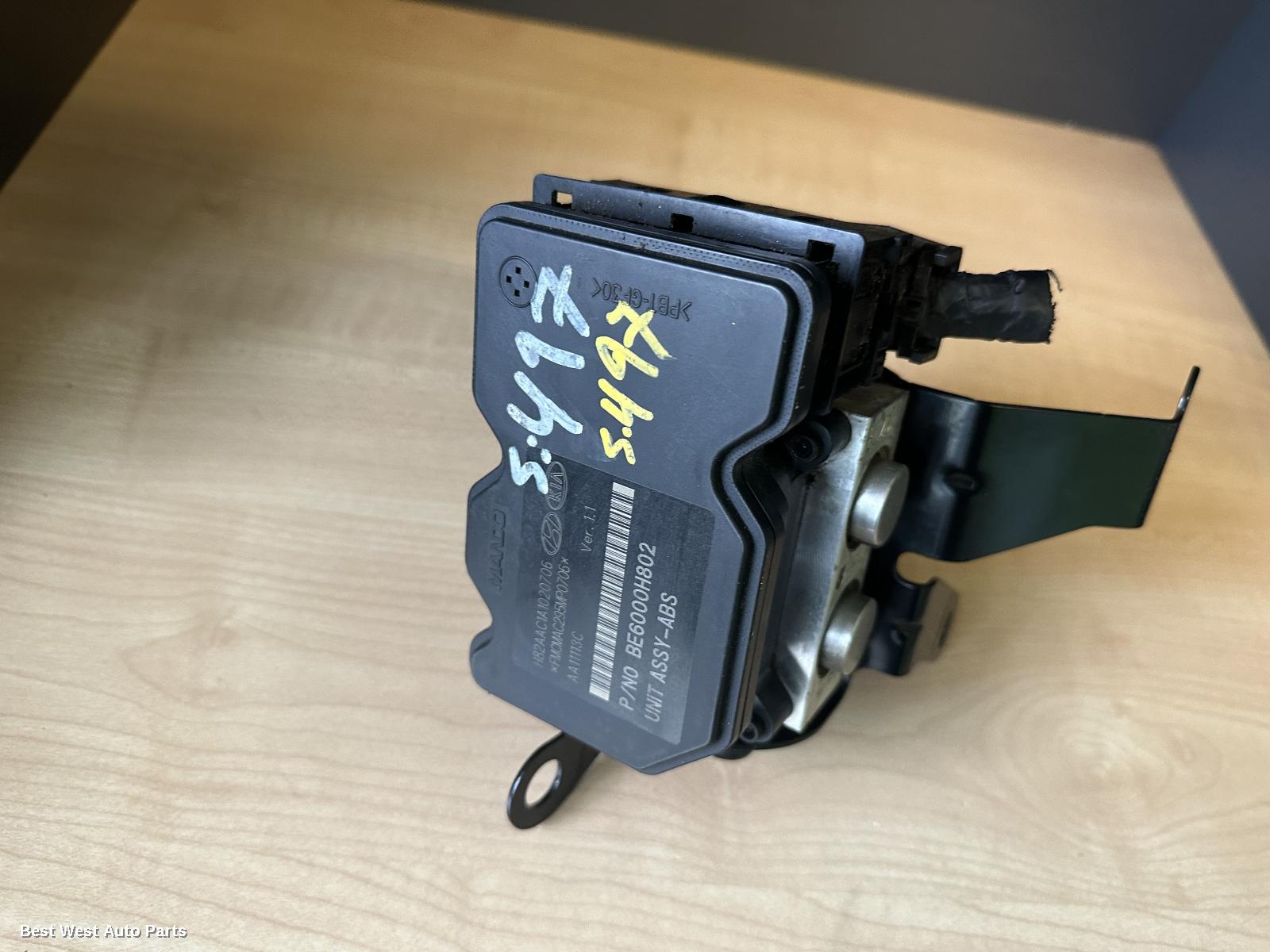 2011 HYUNDAI ILOAD/IMAX Abs Pump/Modulator
