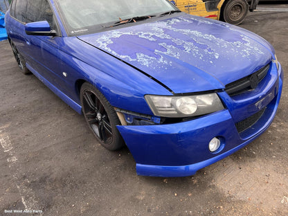 2004 HOLDEN COMMODORE Left Headlamp