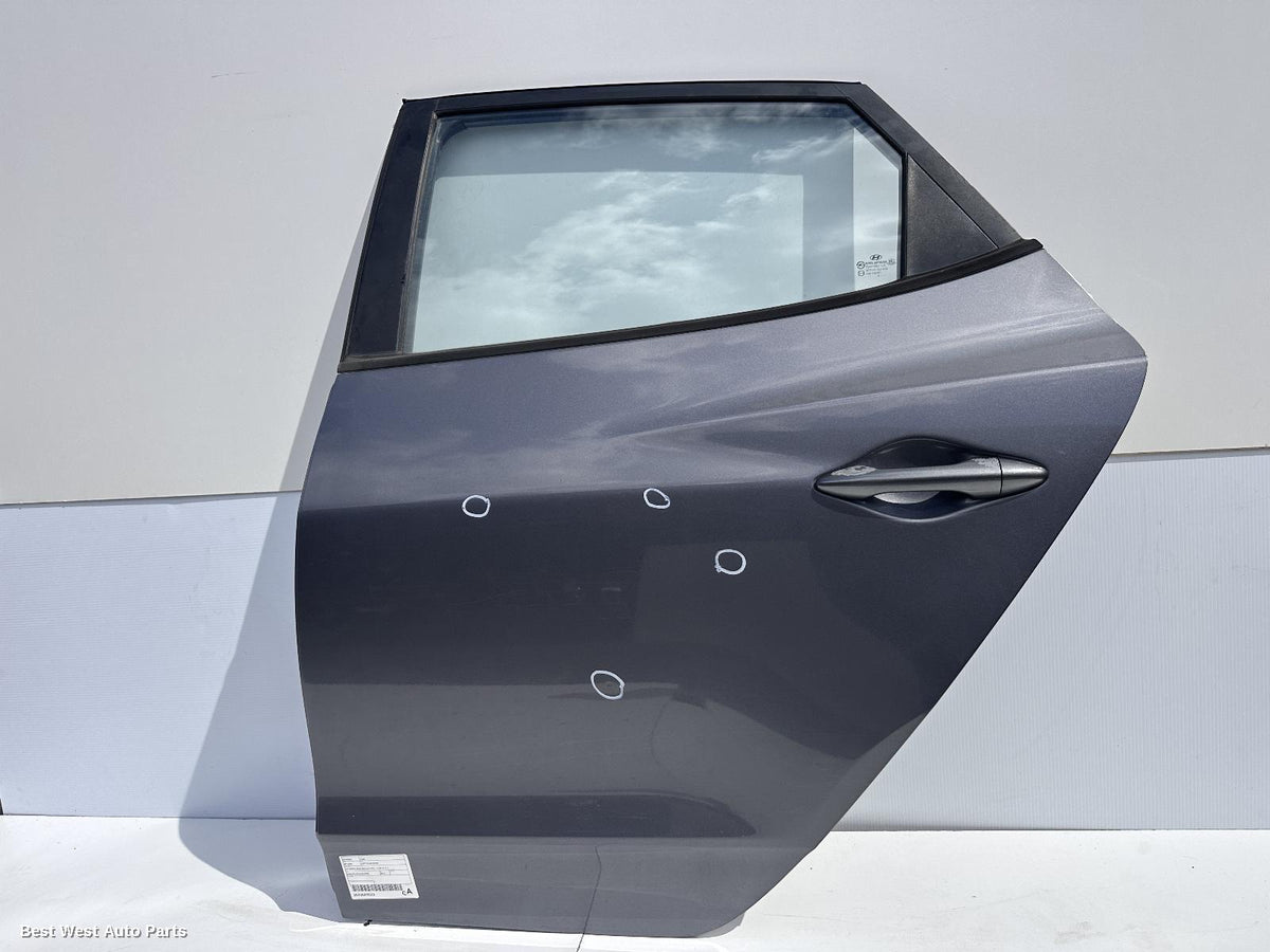 2013 HYUNDAI IX35 Left Rear Door/Sliding