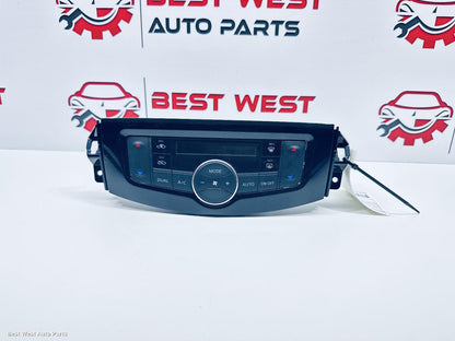 2021 NISSAN NAVARA Heater/Ac Controls