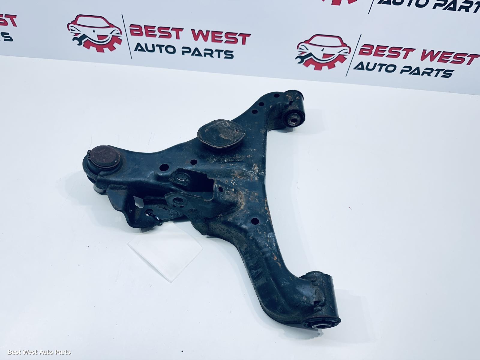 2021 NISSAN NAVARA Right Front Lower Control Arm