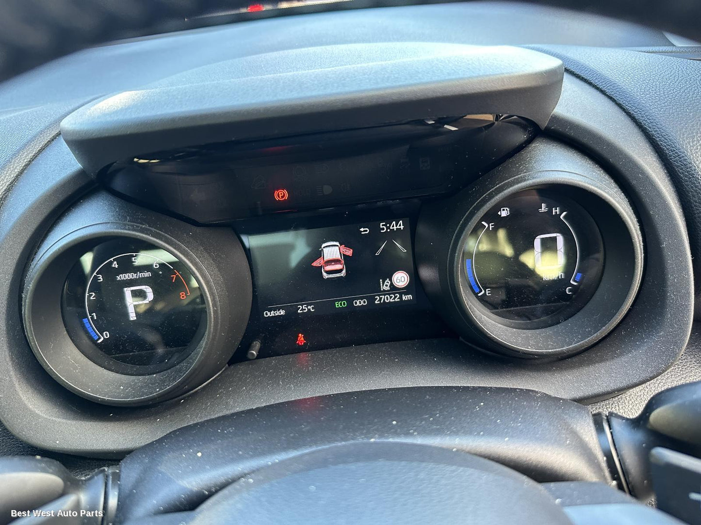 2024 TOYOTA YARIS CROSS Instrument Cluster
