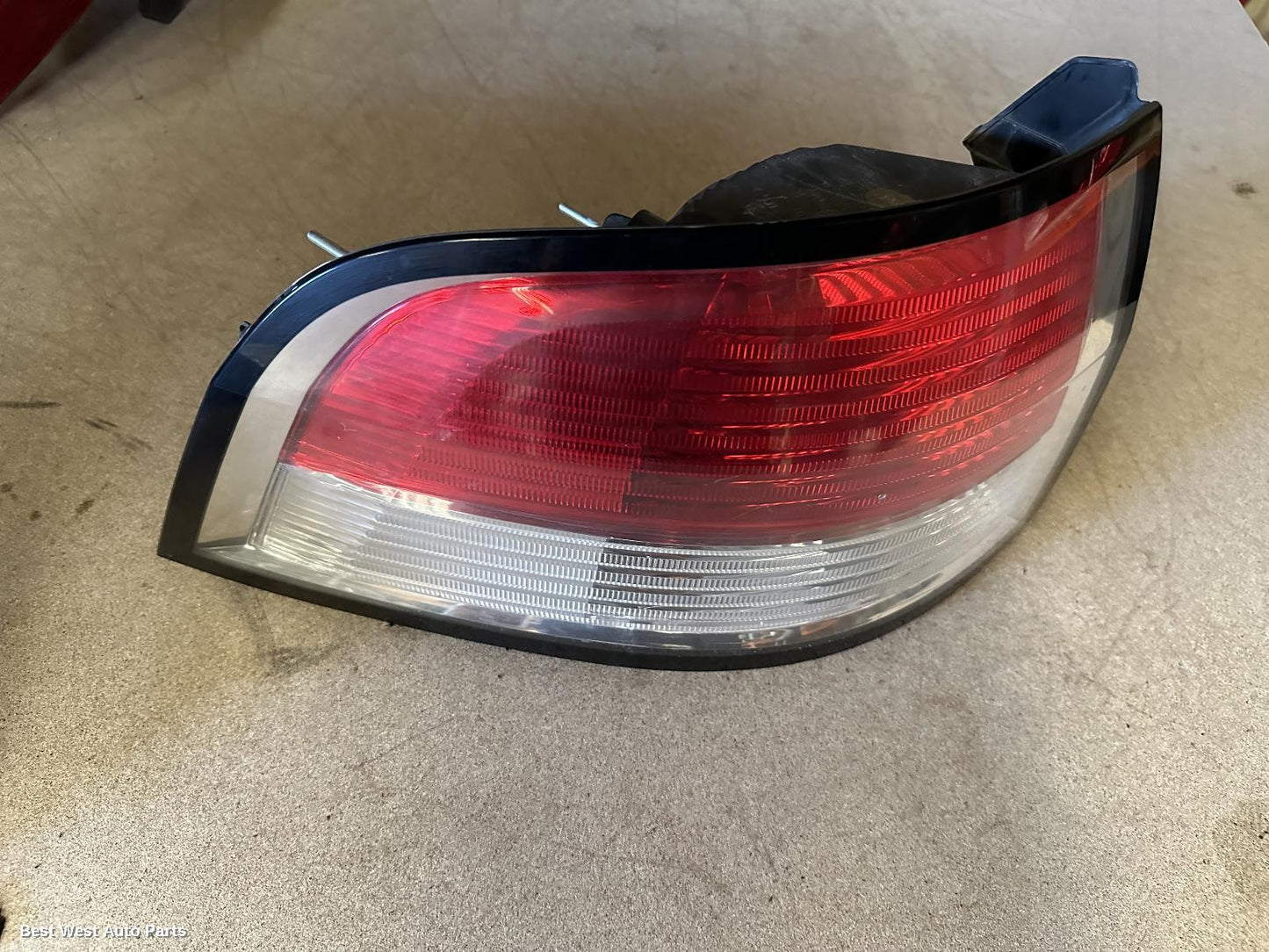 2011 HOLDEN COMMODORE Left Taillight