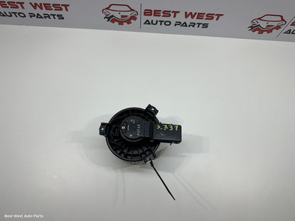 2024 TOYOTA HILUX Heater Fan Motor