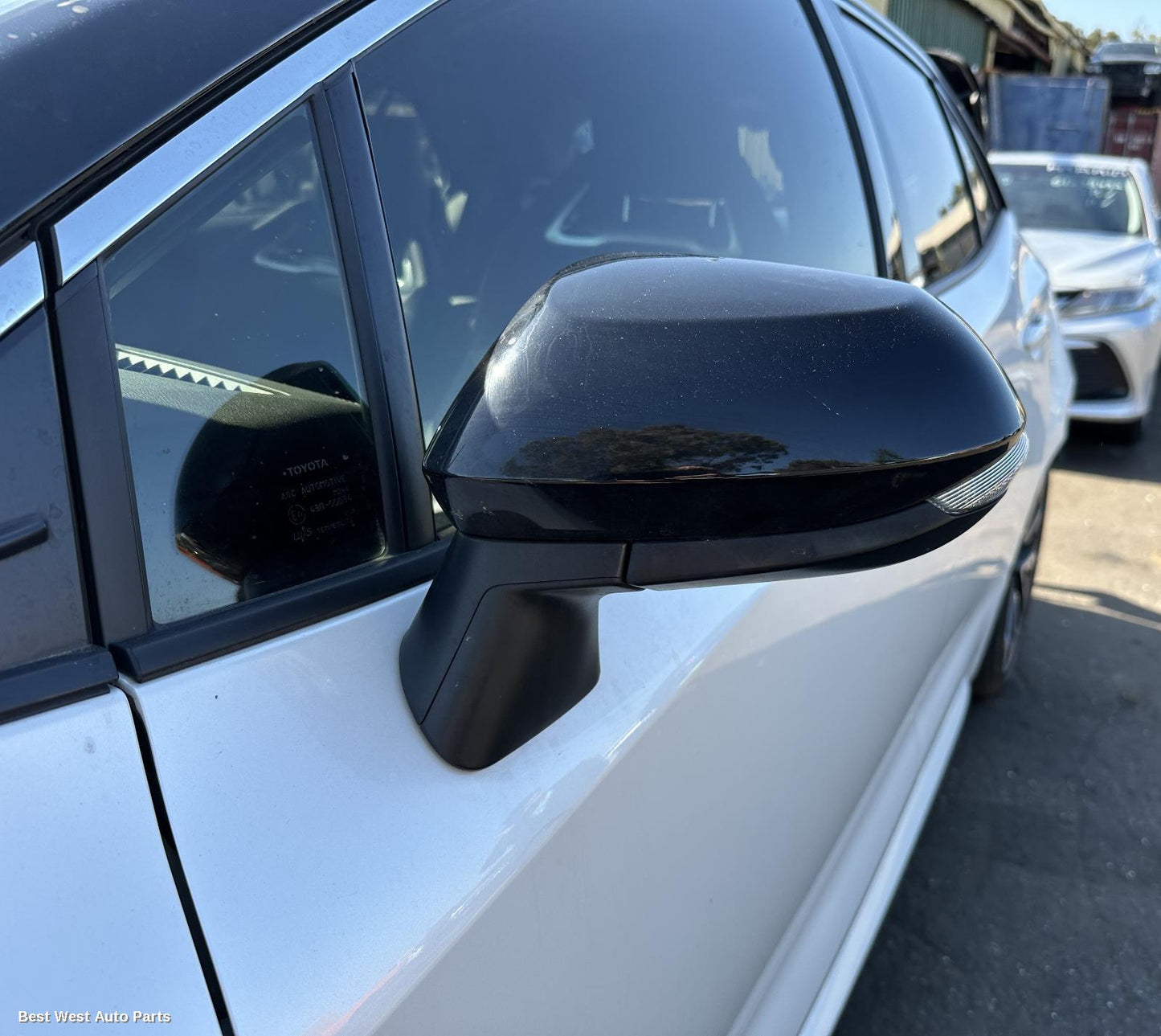 2021 TOYOTA COROLLA Left Door Mirror