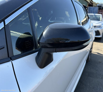 2021 TOYOTA COROLLA Left Door Mirror