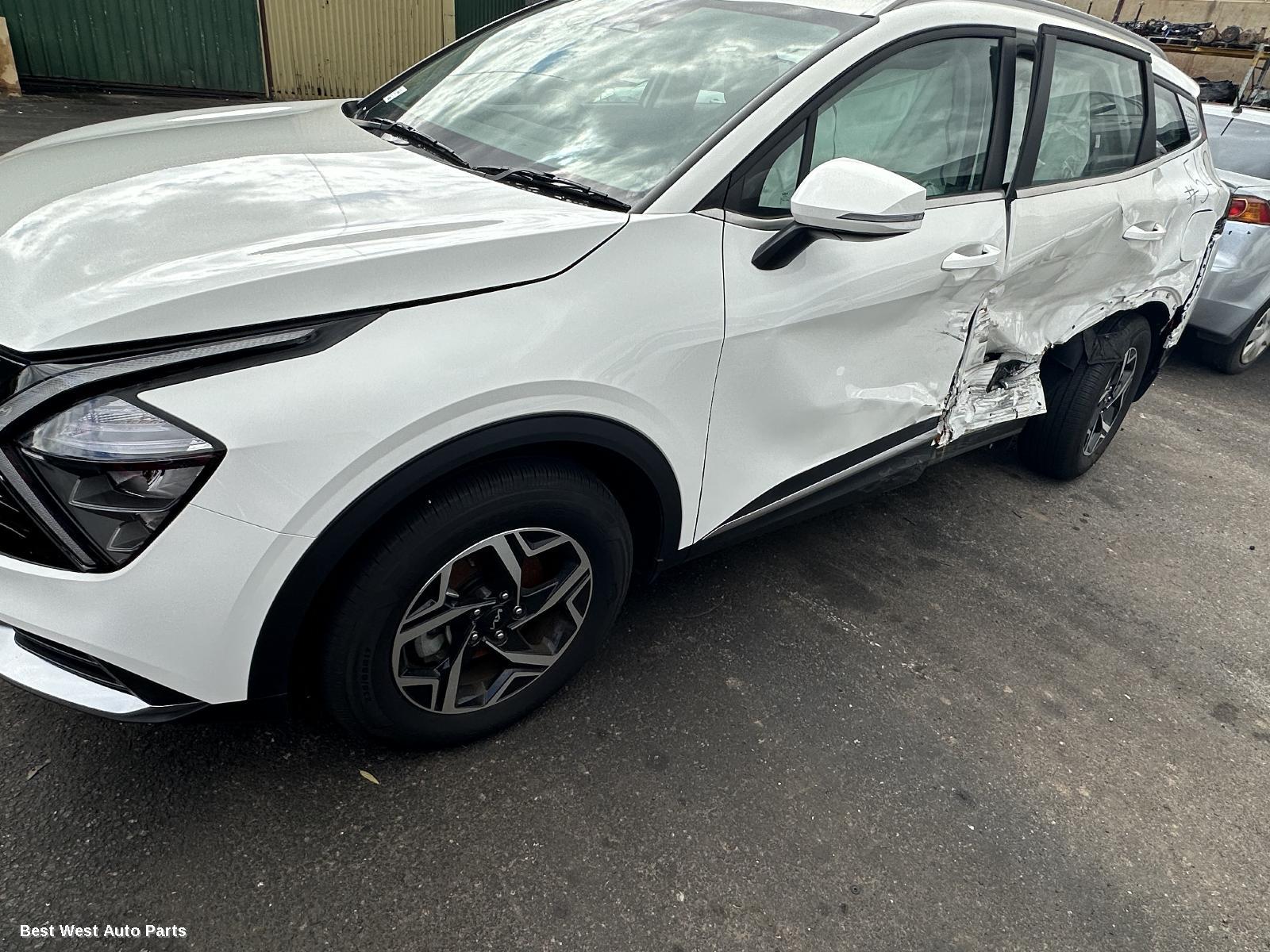 2024 KIA SPORTAGE Overflow Bottle