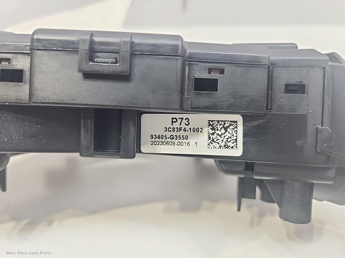 2023 HYUNDAI I30 Combination Switch