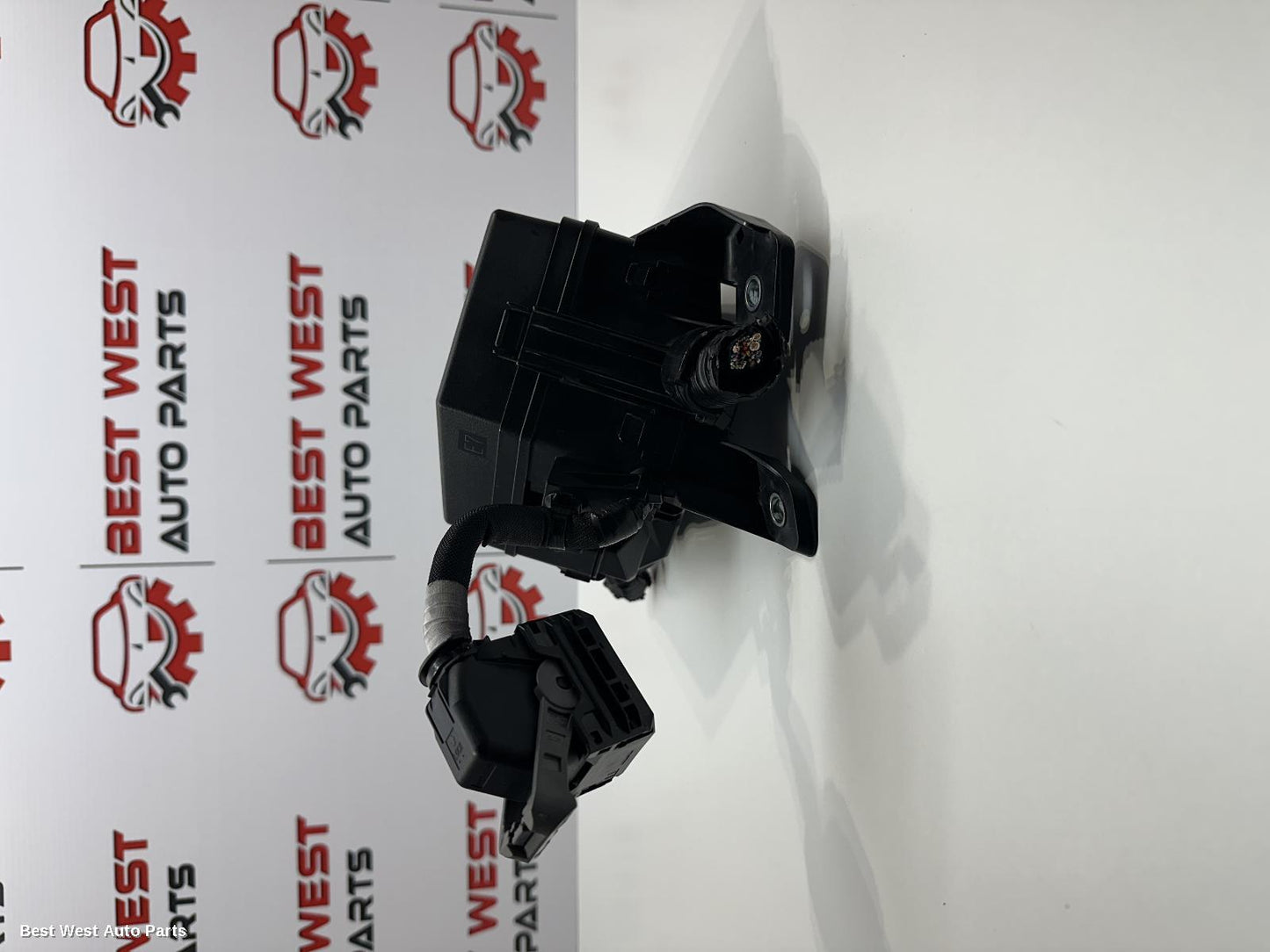 2021 TOYOTA COROLLA Fuse Box