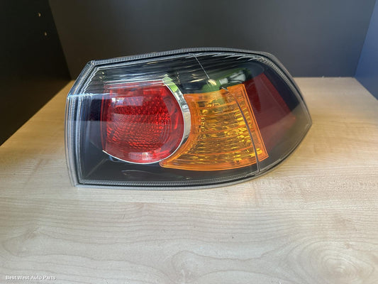 2011 MITSUBISHI LANCER Right Taillight