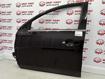 2019 MITSUBISHI PAJERO Left Front Door