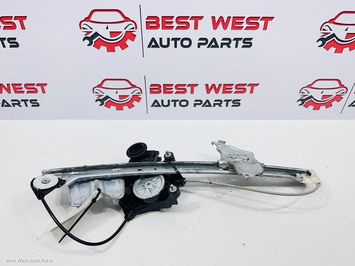 2022 TOYOTA KLUGER Left Front Window Reg/Motor