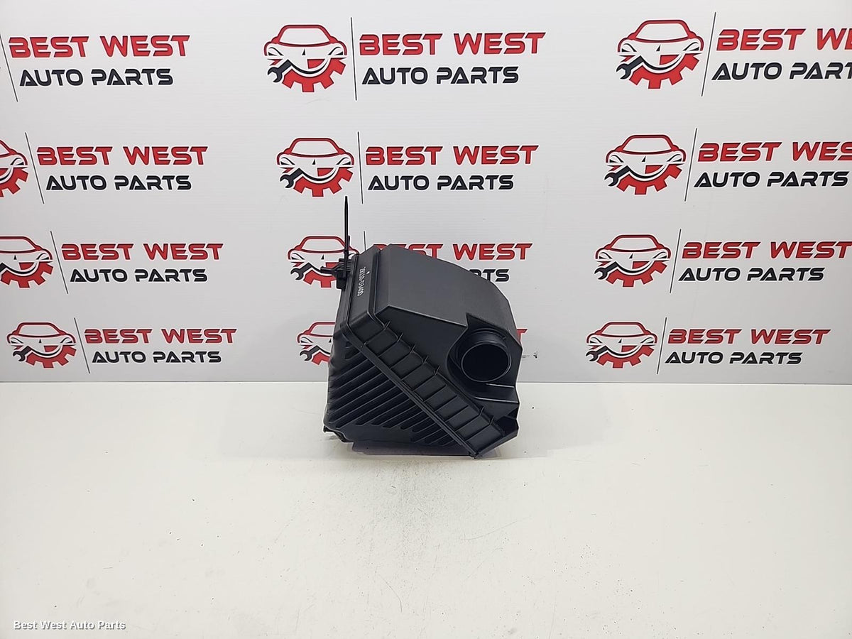 2016 HYUNDAI TUCSON Air Cleaner/Box