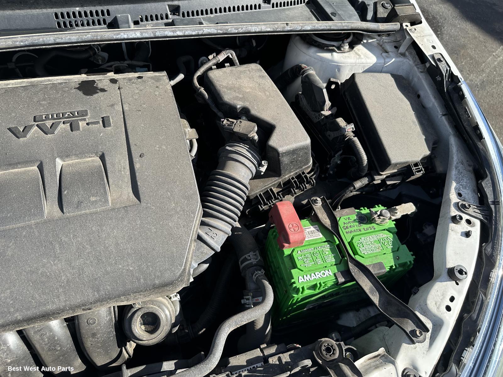 2017 TOYOTA COROLLA Fuse Box