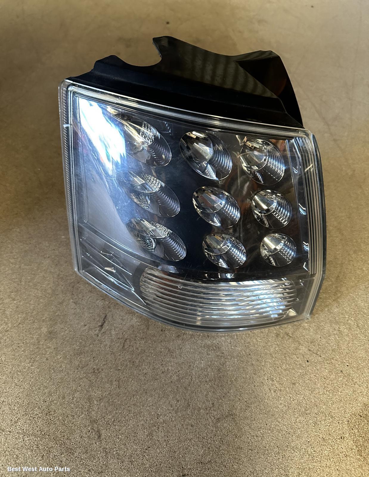 2011 MITSUBISHI OUTLANDER Left Taillight
