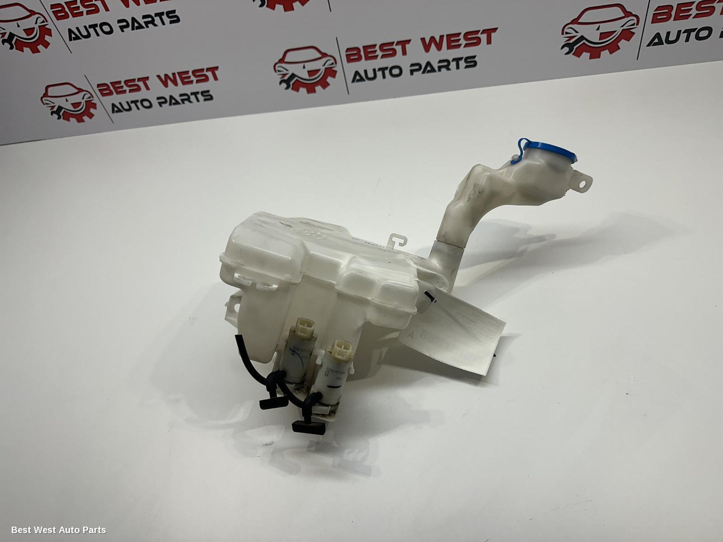 2014 HONDA JAZZ Washer Bottle