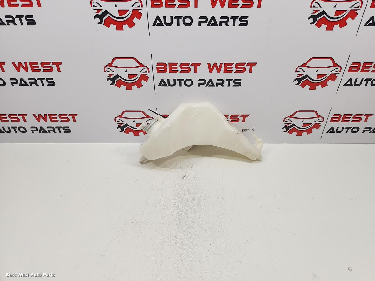 2020 ISUZU DMAX Overflow Bottle