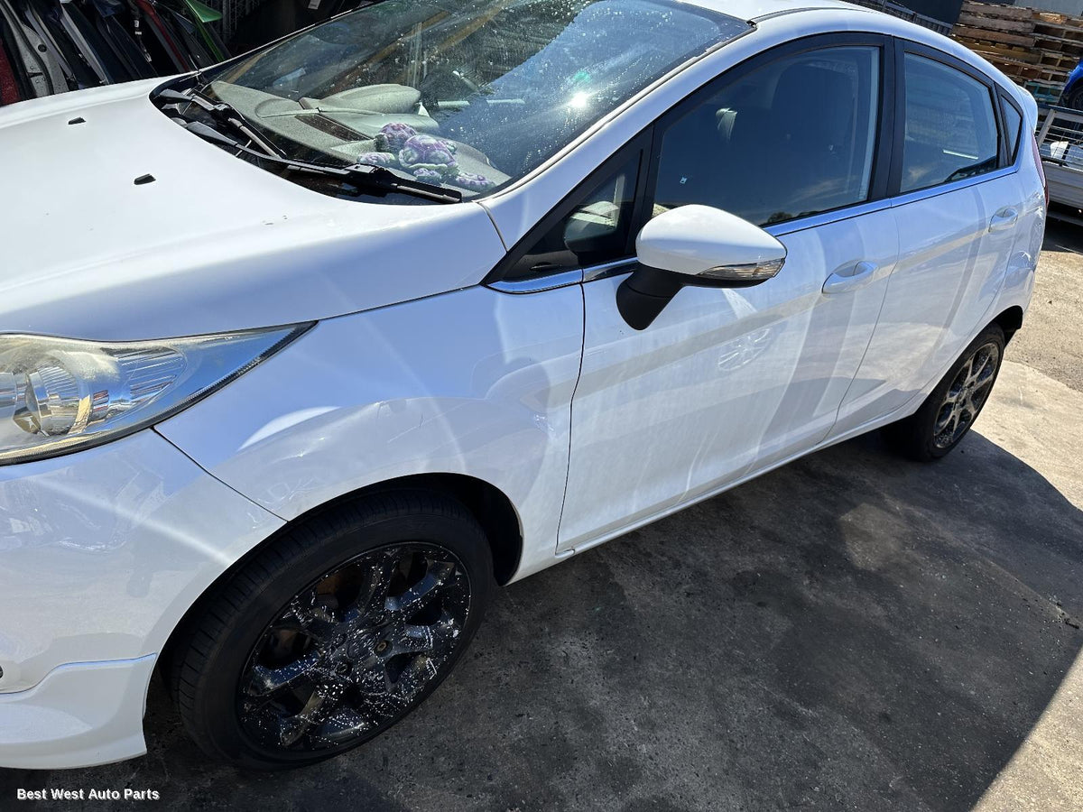 2010 FORD FIESTA Left Front Door