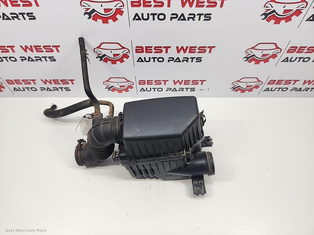 2012 KIA RIO Air Cleaner/Box