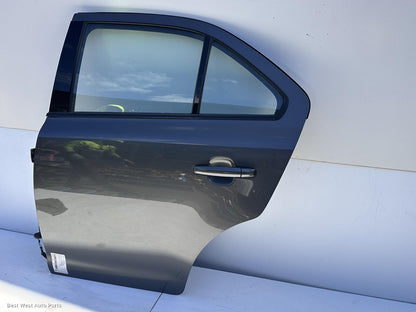 2011 SUZUKI KIZASHI Left Rear Door/Sliding